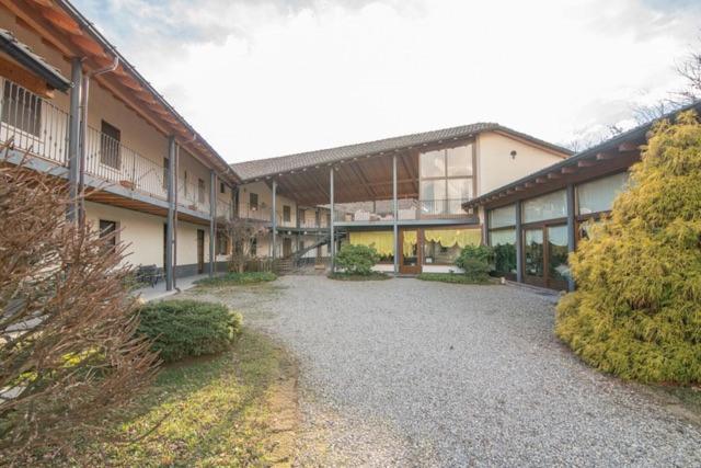 Albergo Giardino Sannazzaro de' Burgondi Extérieur photo