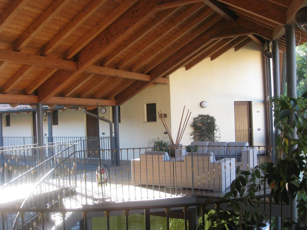 Albergo Giardino Sannazzaro de' Burgondi Extérieur photo