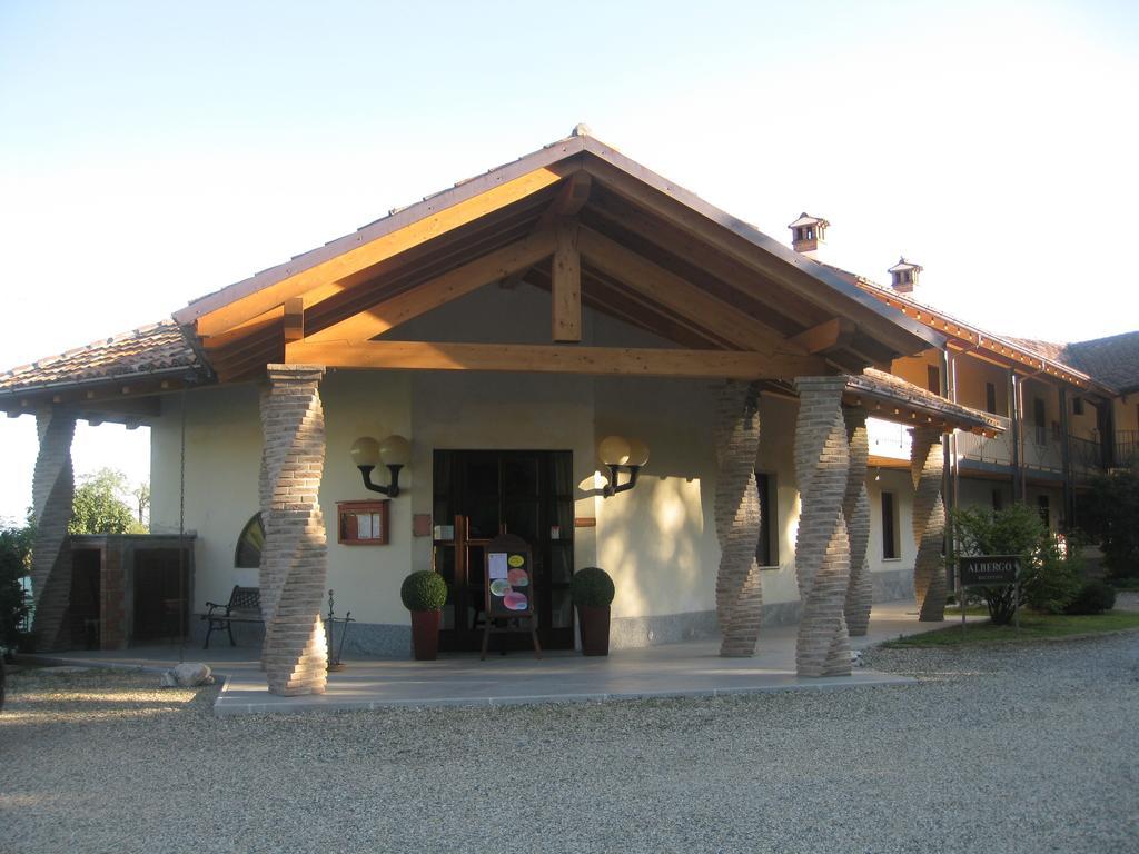 Albergo Giardino Sannazzaro de' Burgondi Extérieur photo